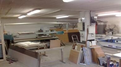 Dielňa Stolárstvo Lago – formátovacia píla