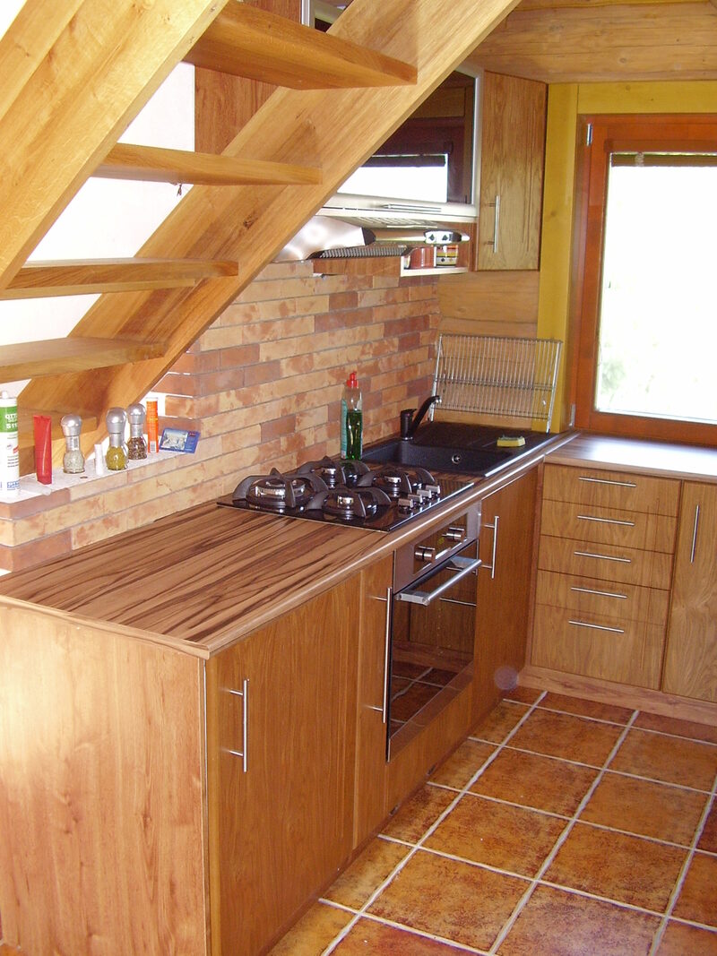 Kuchynská linka – malý priestor