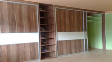 Vstavaná skriňa do predsiene